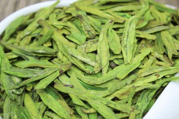 杭州龙井是绿茶吗，杭州龙井茶属于绿茶