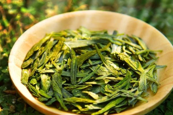新昌西湖龙井是绿茶吗，属于绿茶
