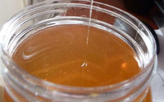 蜂蜜泡柠檬的正确泡法，经常喝能排毒养颜，但要控制好饮用量！