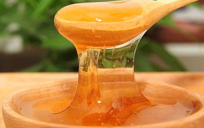 益母草蜂蜜有什么功效与作用？这6个好处，只有经常喝的才知道！