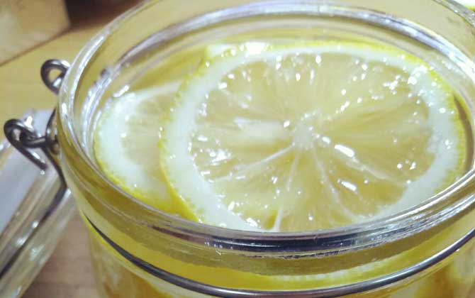 蜂蜜柠檬水的禁忌及正确喝法