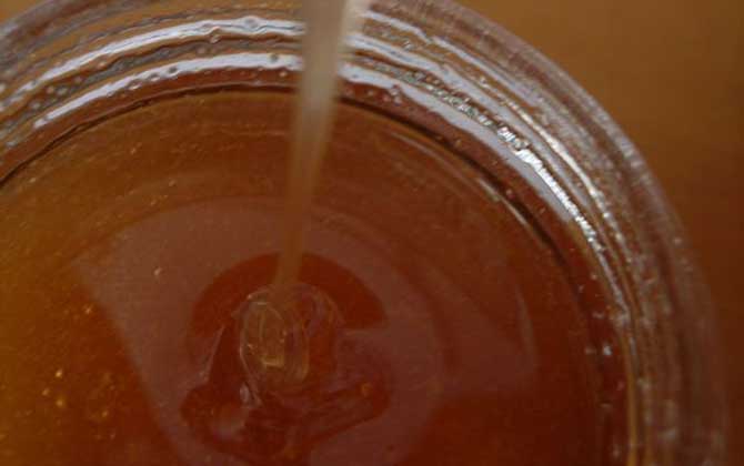 长期喝蜂蜜有副作用吗？