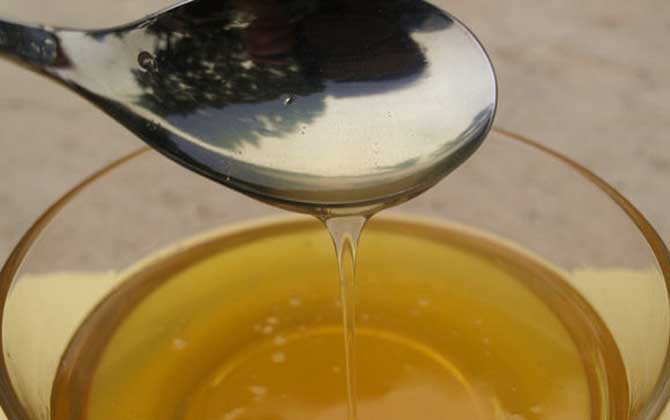 蜂蜜酸奶面膜的做法及注意事项
