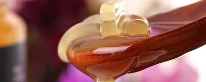 紫云英蜂蜜和洋槐蜂蜜有什么区别？