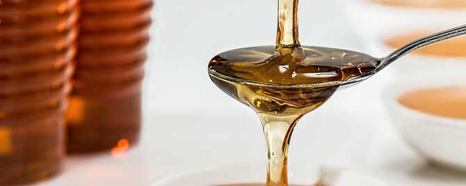 蜂蜜美白的方法和原理是什么？