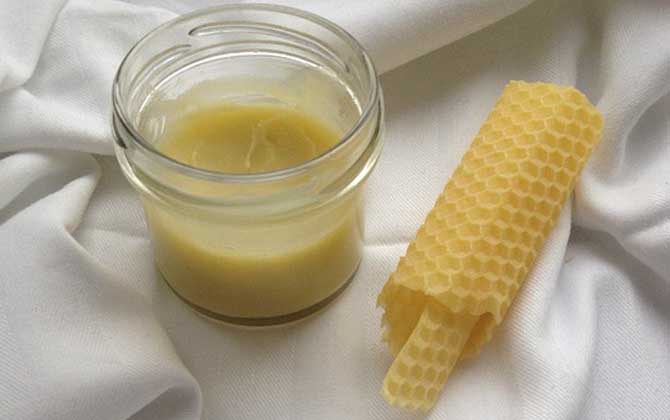 蜂蜜最佳搭配是什么？牛奶、柠檬、山楂、柚子都可和蜂蜜搭配！
